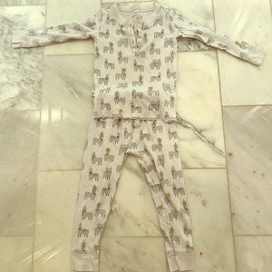 Roberta Roller Rabbit Pajamas 2T Llamas